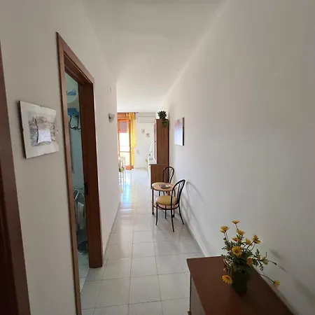 Gran Viale Al Mare, 40 דירה *